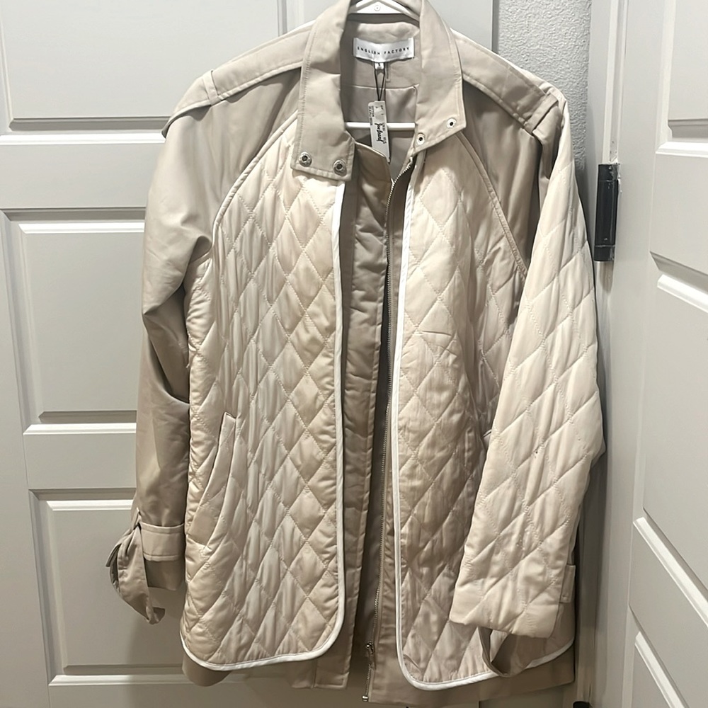 Oversized Bomber Jacket 🩵